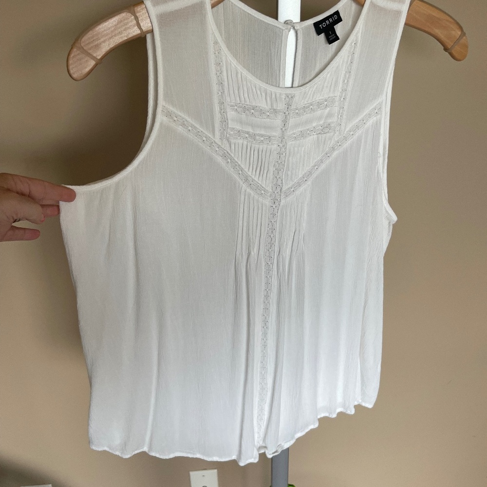 Torrid White Gauzy Sleeveless Top